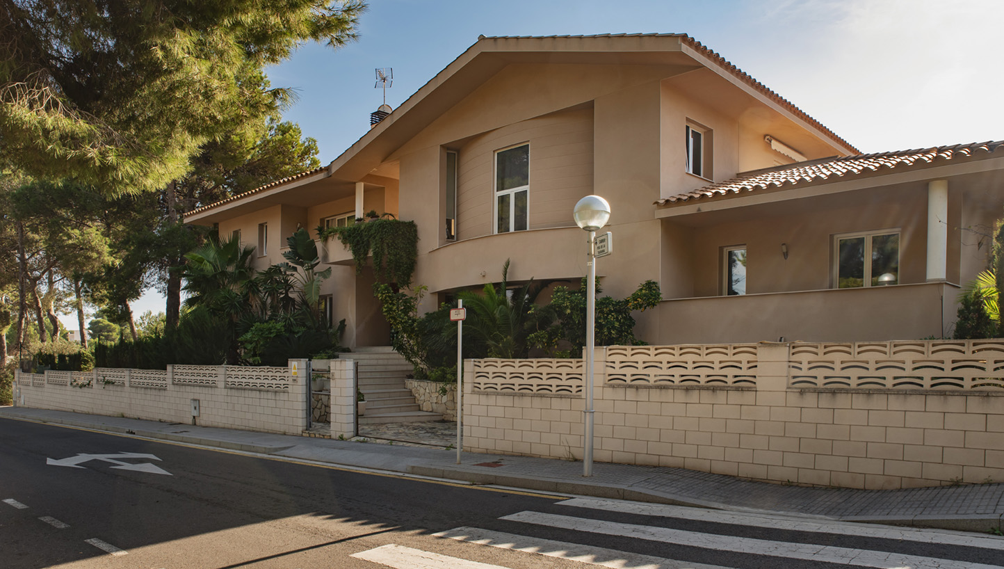 Magnificent house in Salou with tourist license