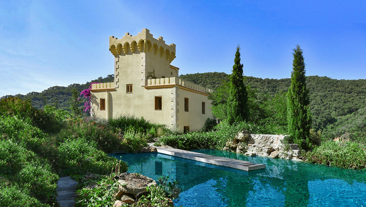 Fantastic luxury house, with 146 hect., 2 beaches, in a unique location between Tossa de Mar and Sant Feliu de Guixols